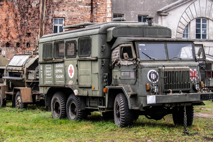 Kolizja brytyjskich pojazdów wojskowych w Szczecinie